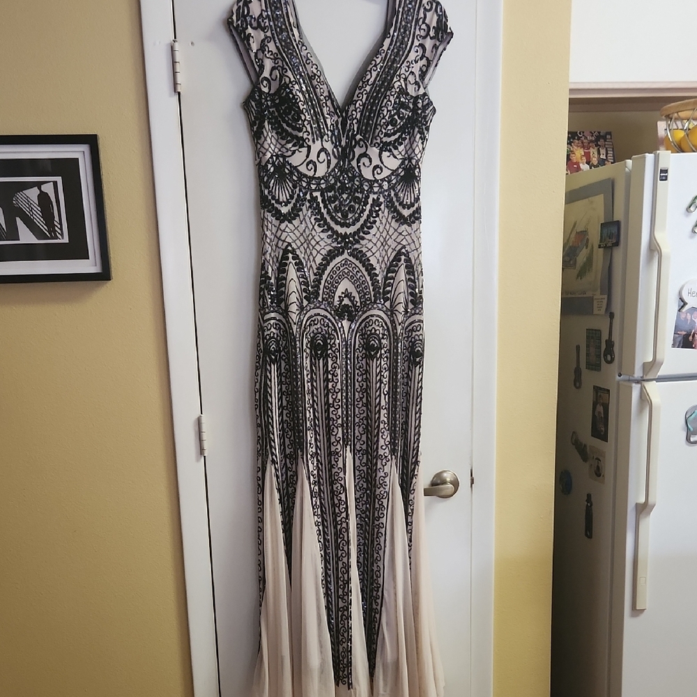 R&M Richards Dress/Gown